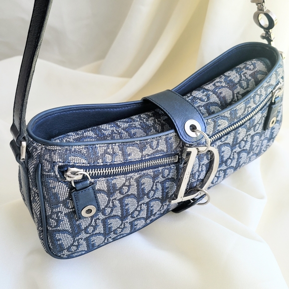 💎DIOR BLUE TROTTER CHARM POCHETTE💎 - Picture 5 of 10